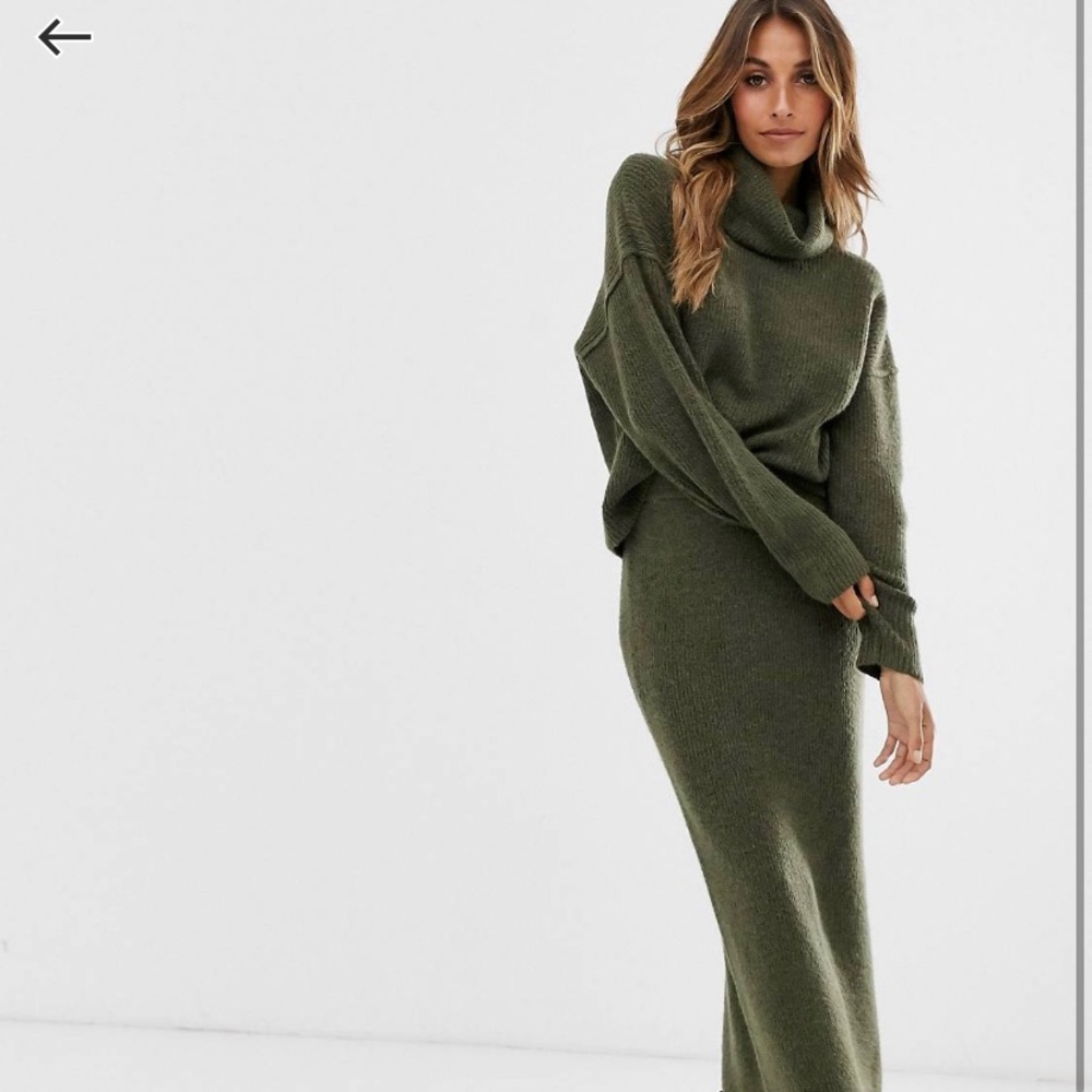 Sweater with cowl neck and ribbed midi skirt set